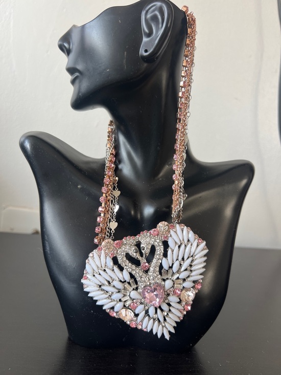 Betsey Johnson Jewelry - Vintage Betsey Johnson Swan Statement Necklace
